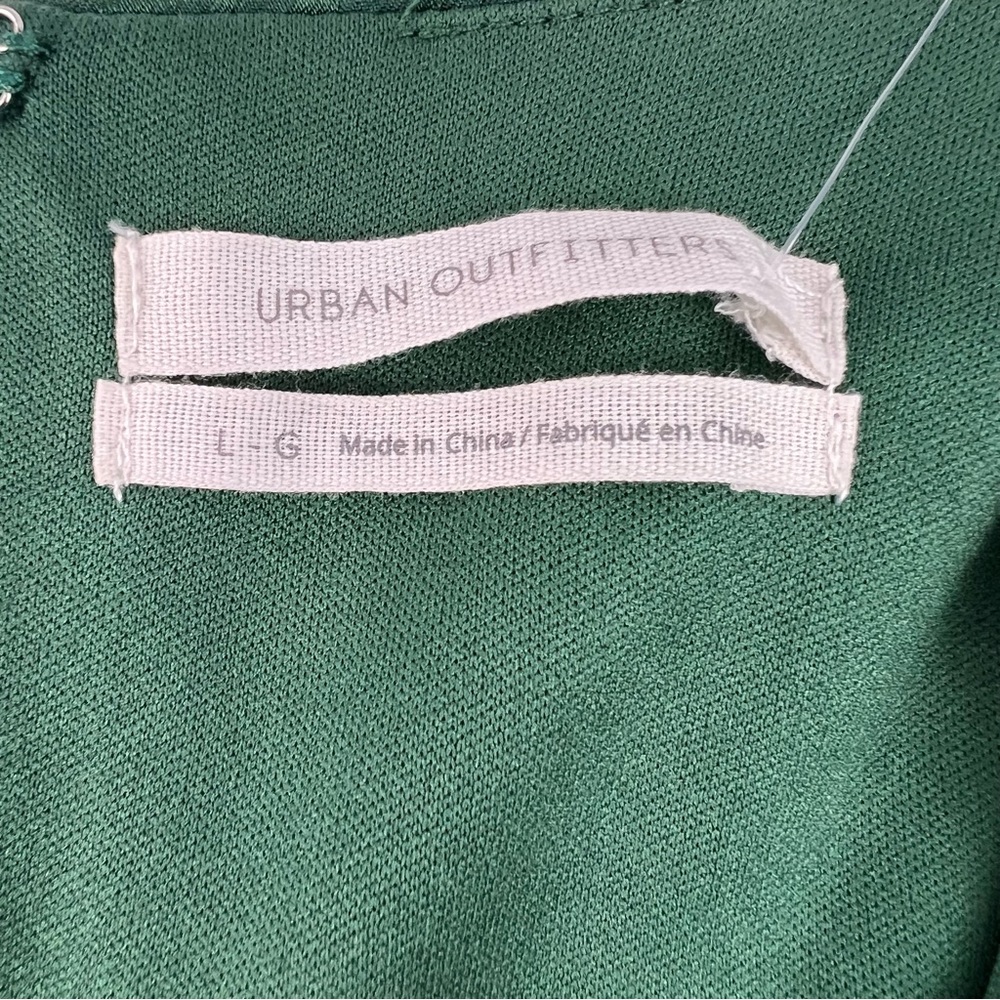 NWT Urban Outfitters Mini Green Satin Long Sleeve Dress Plunge Neckline L Defect - Picture 8 of 13